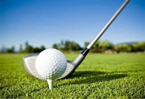 Allir með í golfmóti